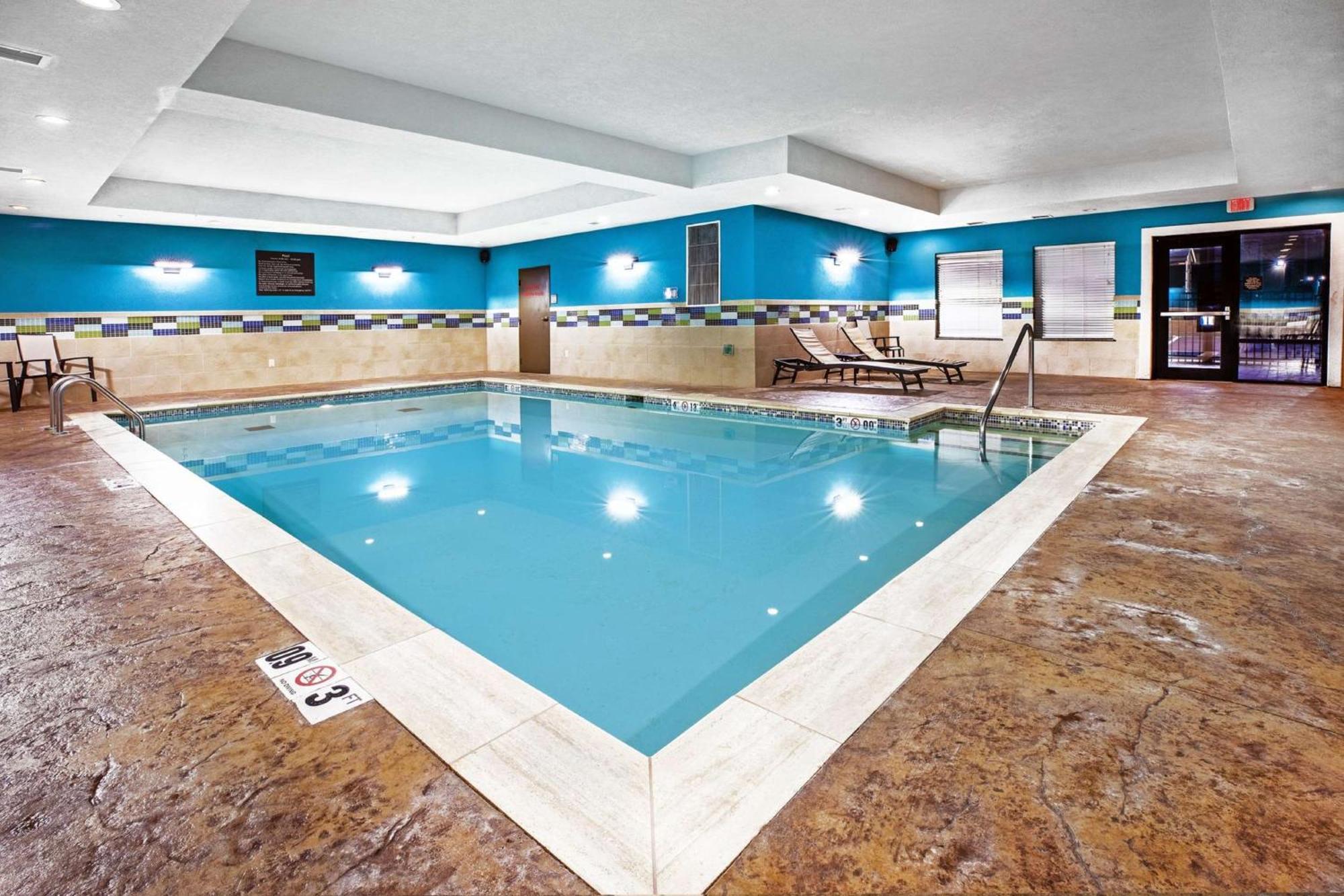 Hampton Inn & Suites Claremore Εξωτερικό φωτογραφία