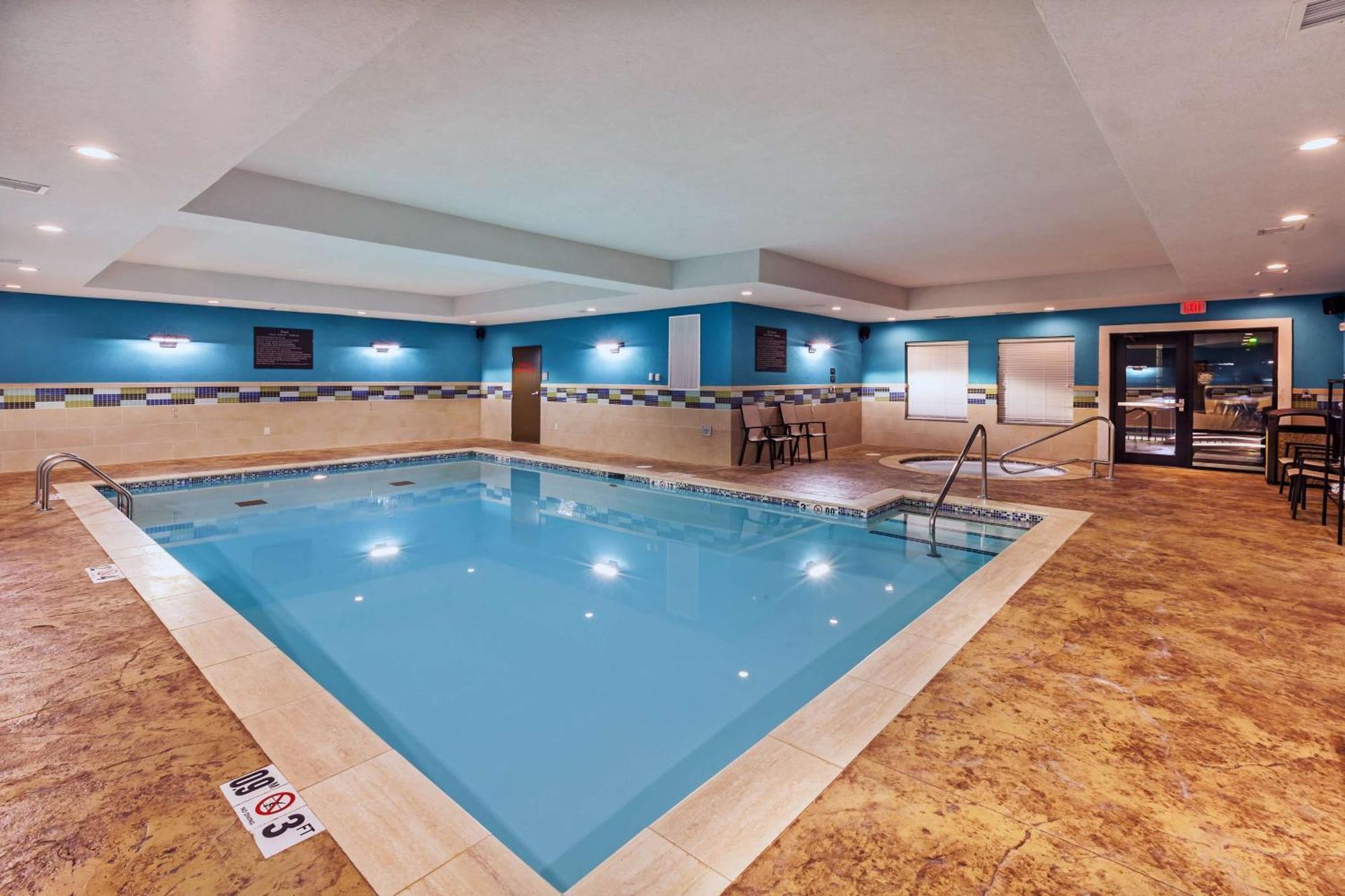Hampton Inn & Suites Claremore Εξωτερικό φωτογραφία